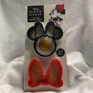 Minnie Mouse Breakfast Molds Silicone, 2, Minnie Mouse and Bow, NEW and SEALED